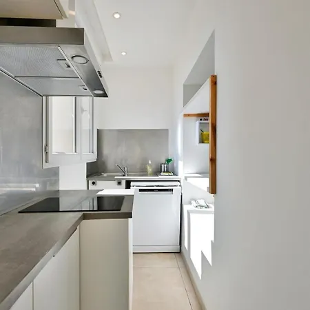 Glykys - Clim & Cour Privative Appartement *